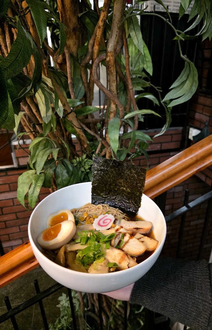 Koiwa Ramen Bar · Bilder 4